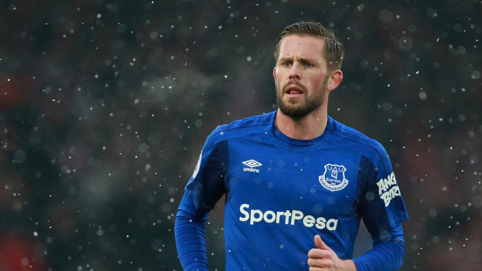 开云体育移动版-传奇对决：历史上最经典的球星对阵回顾，传奇对决是腾讯的吗